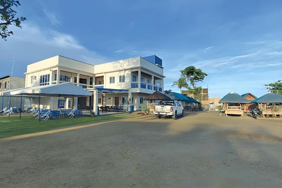 Hip Nautic Beach Resort Powered By Cocotel Lian Exterior foto